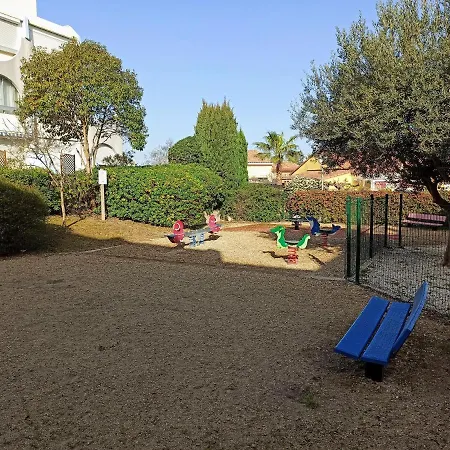 Studio Avec Piscine - Proche - 27m2 Appartement