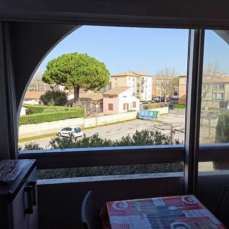 Studio Avec Piscine - Proche - 27m2 Apartment Le Grau-du-Roi