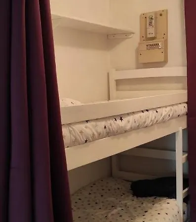 Studio Avec Piscine - Proche - 27m2 Apartment *