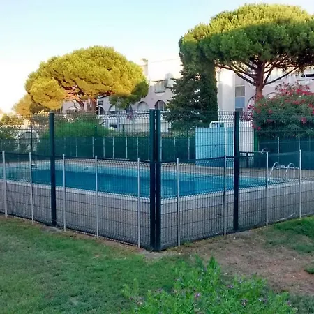 Apartment Studio Avec Piscine - Proche - 27m2 *